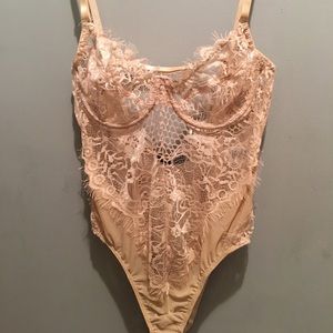 !!SEXY LACE BODYSUIT!!